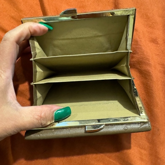 Givenchy compact wallet - Picture 6 of 9